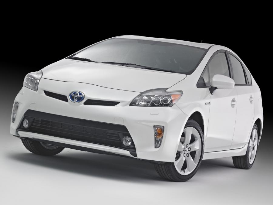  Toyota Prius 2011 года  (US) (фото 18 из 22)